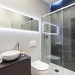 Easyhomes-city Centre Apartment
